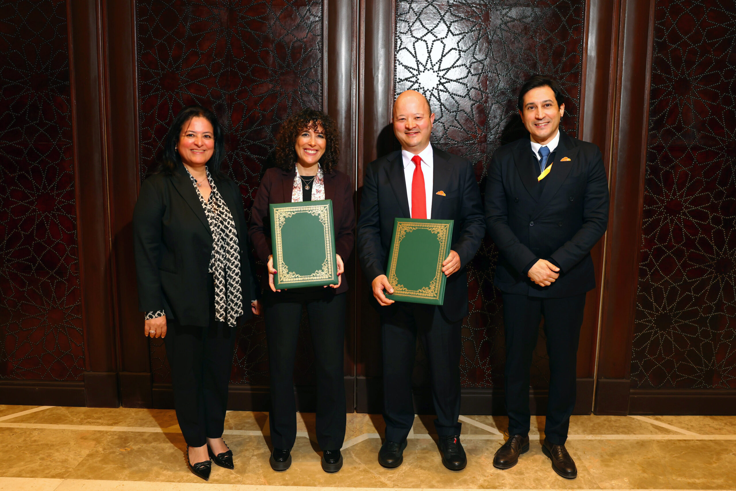 Signature du partenariat Valyans Consulting x Cloudflare – GITEX Africa 2026